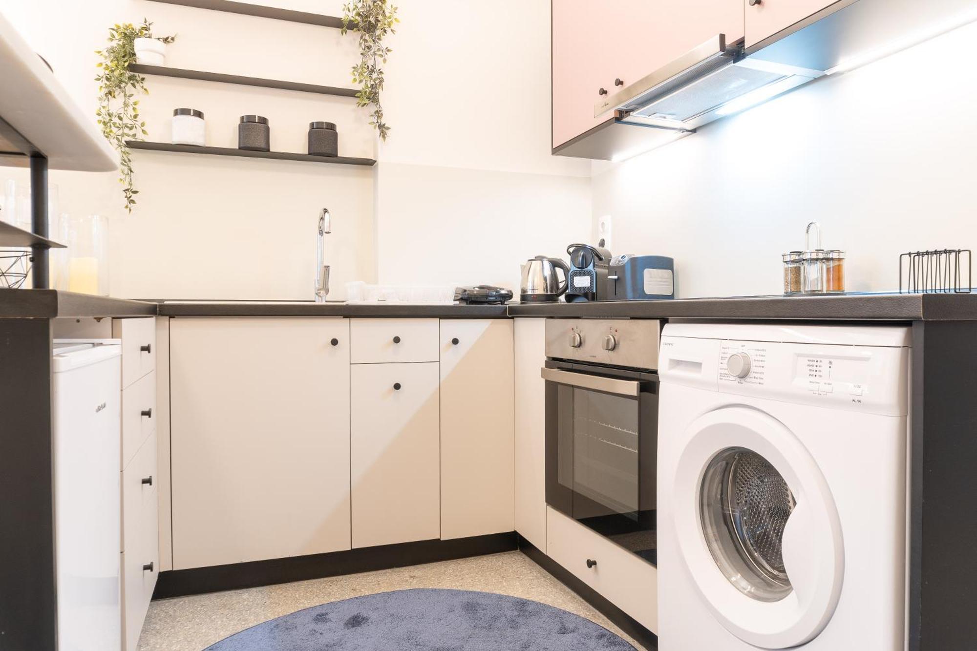 Syntagma Sweet House 2 Apartment เอเธนส์ ภายนอก รูปภาพ