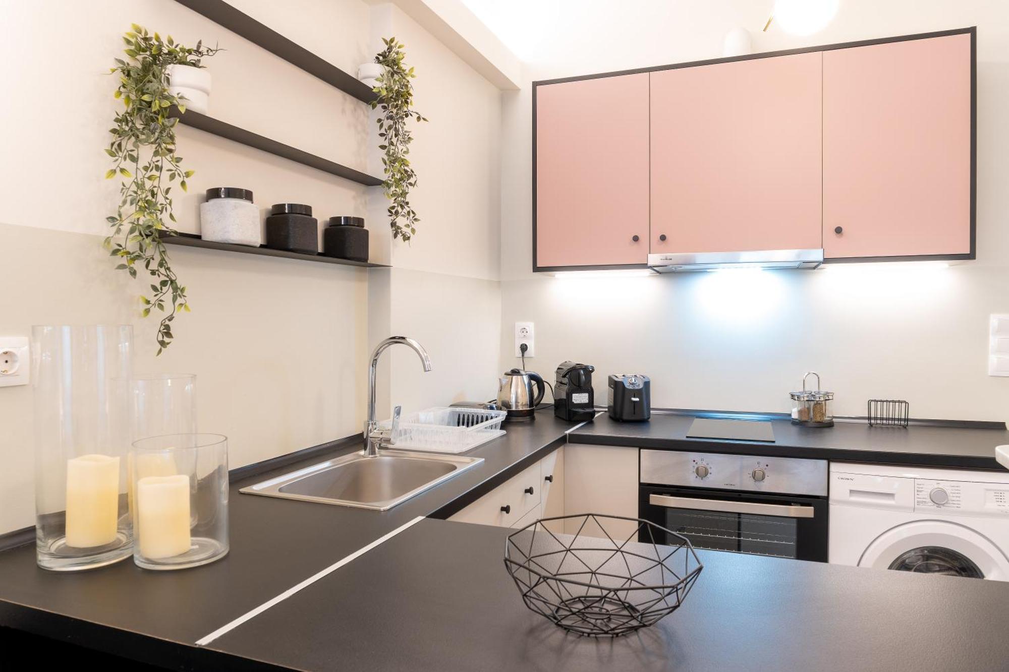 Syntagma Sweet House 2 Apartment เอเธนส์ ภายนอก รูปภาพ