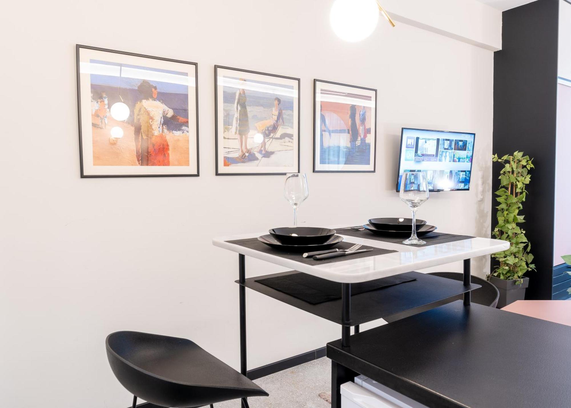 Syntagma Sweet House 2 Apartment เอเธนส์ ภายนอก รูปภาพ